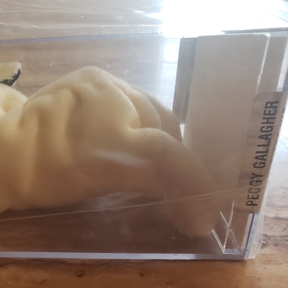 AUTHENTIC Ty Beanie Baby Chops The Lamb. Good condition. Comes with Certificate - Picture 2 of 12